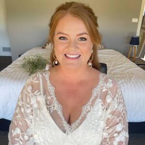 Angela Mee Makeup Artist
