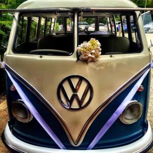 Des's Minibus