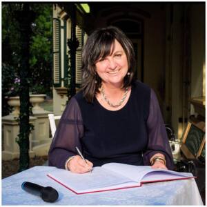 Belinda Minns Celebrant