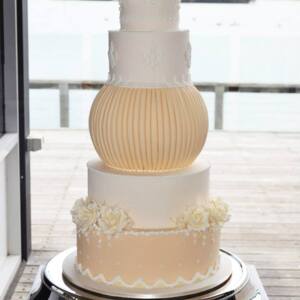AB FAB Cakes