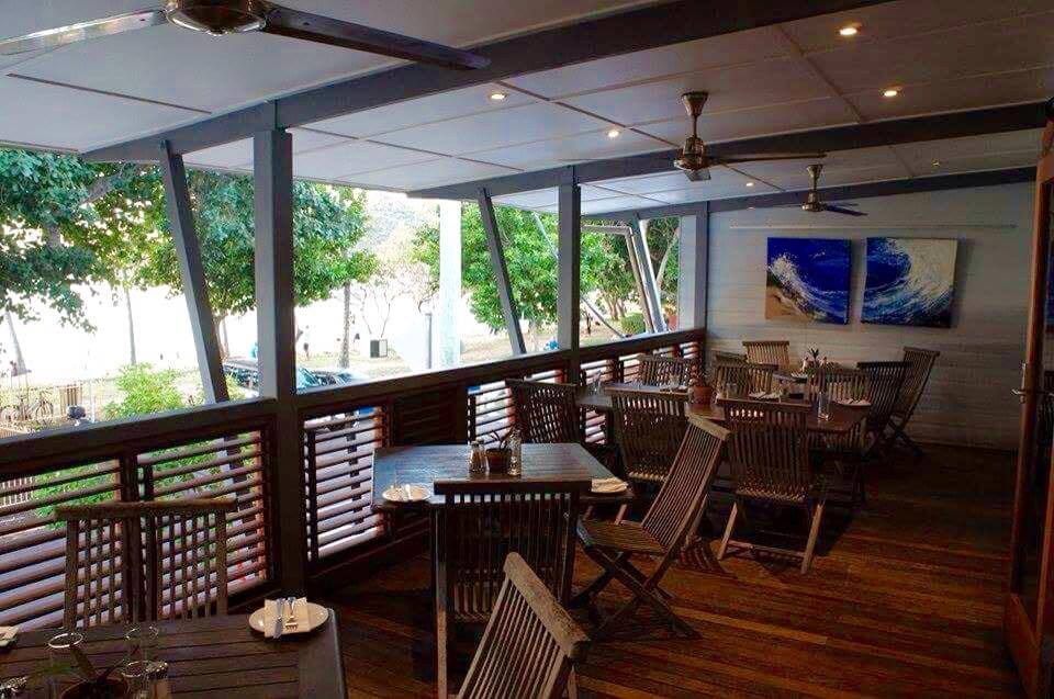 Barefoot Art Food and Wine