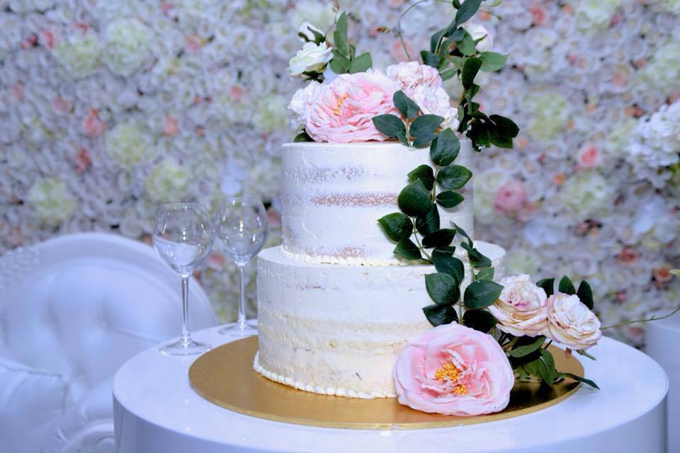 Tudor Lodge Garden Function Centre