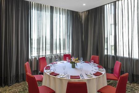 Nesuto Parramatta Apartment Hotel