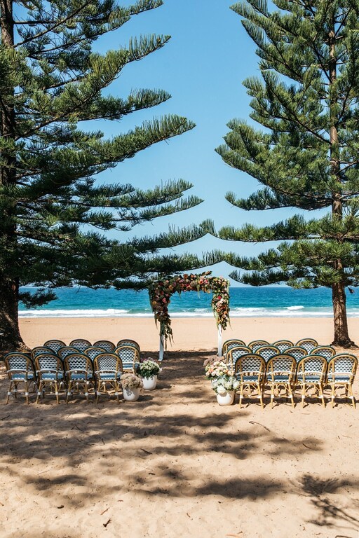 the boathouse shelly beach wedding