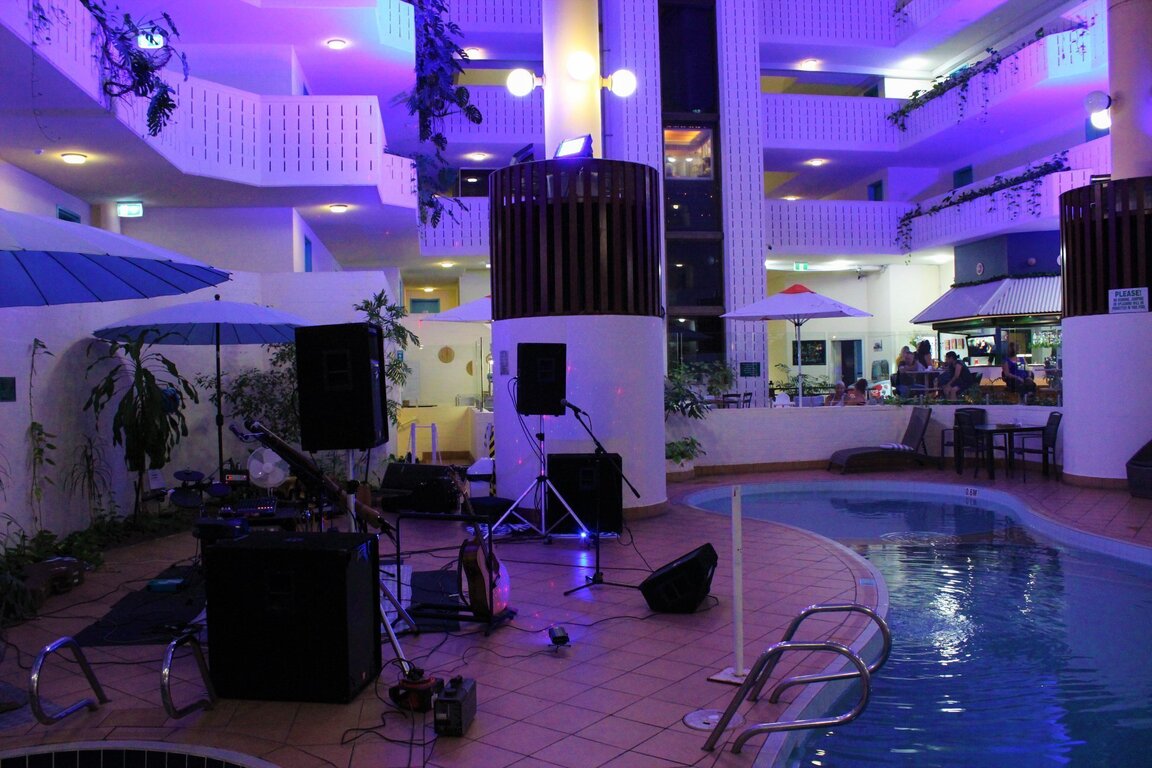 Atrium Hotel