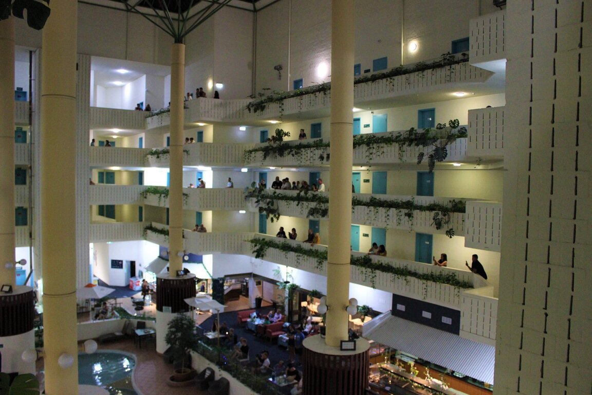 Atrium Hotel