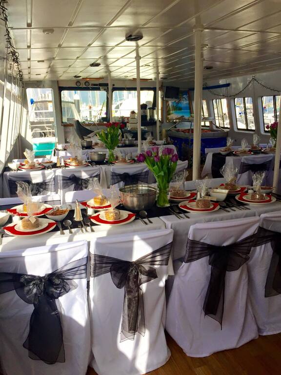 Mooloolaba Seafood Cruise