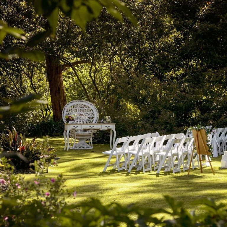 Iris Park Garden Weddings