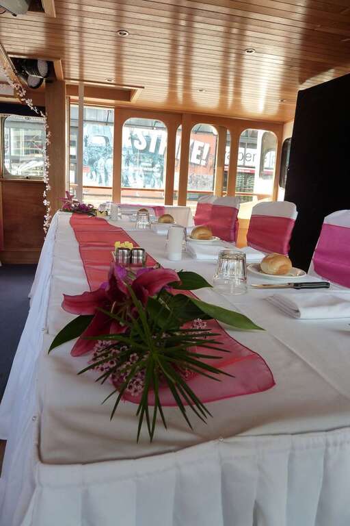 The Melbourne Show Boat Lady Cutler