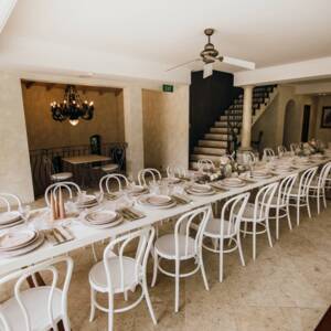 Victoria's At Ewingsdale