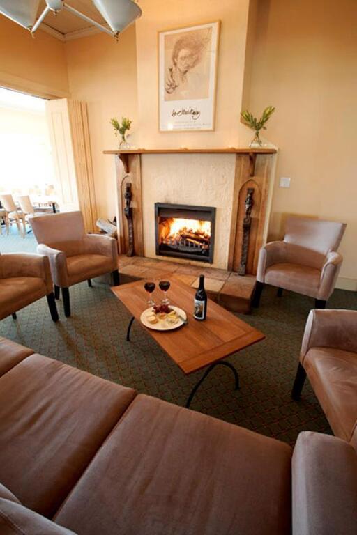 Stonelea Country Estate