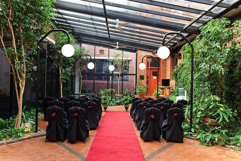 Monte Pio Hotel and Conference Centre