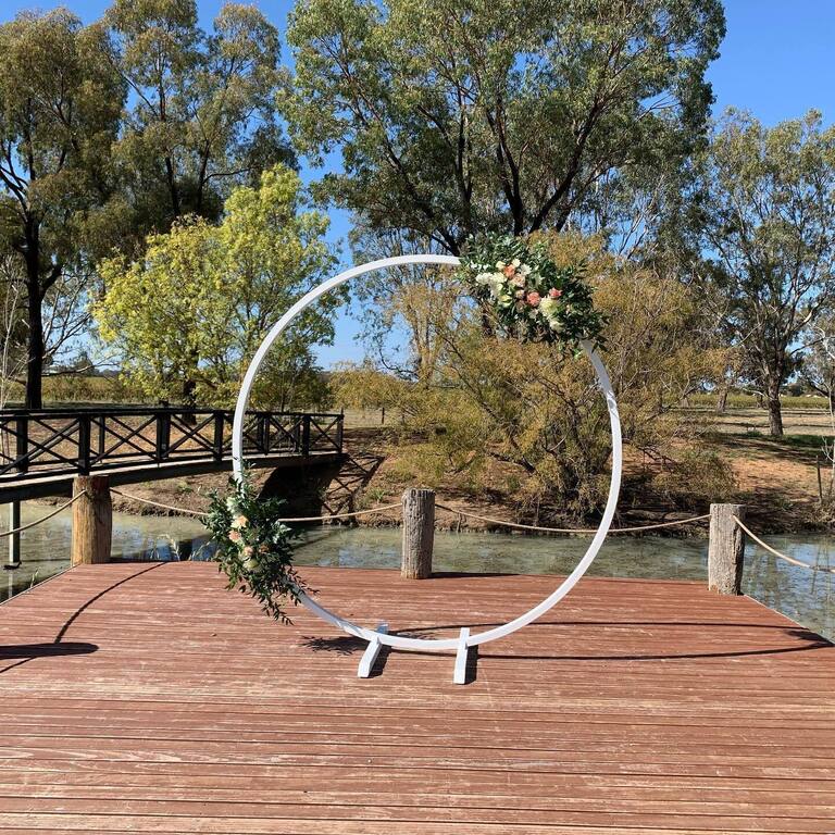 The Vines Lakehouse at Perricoota Vines