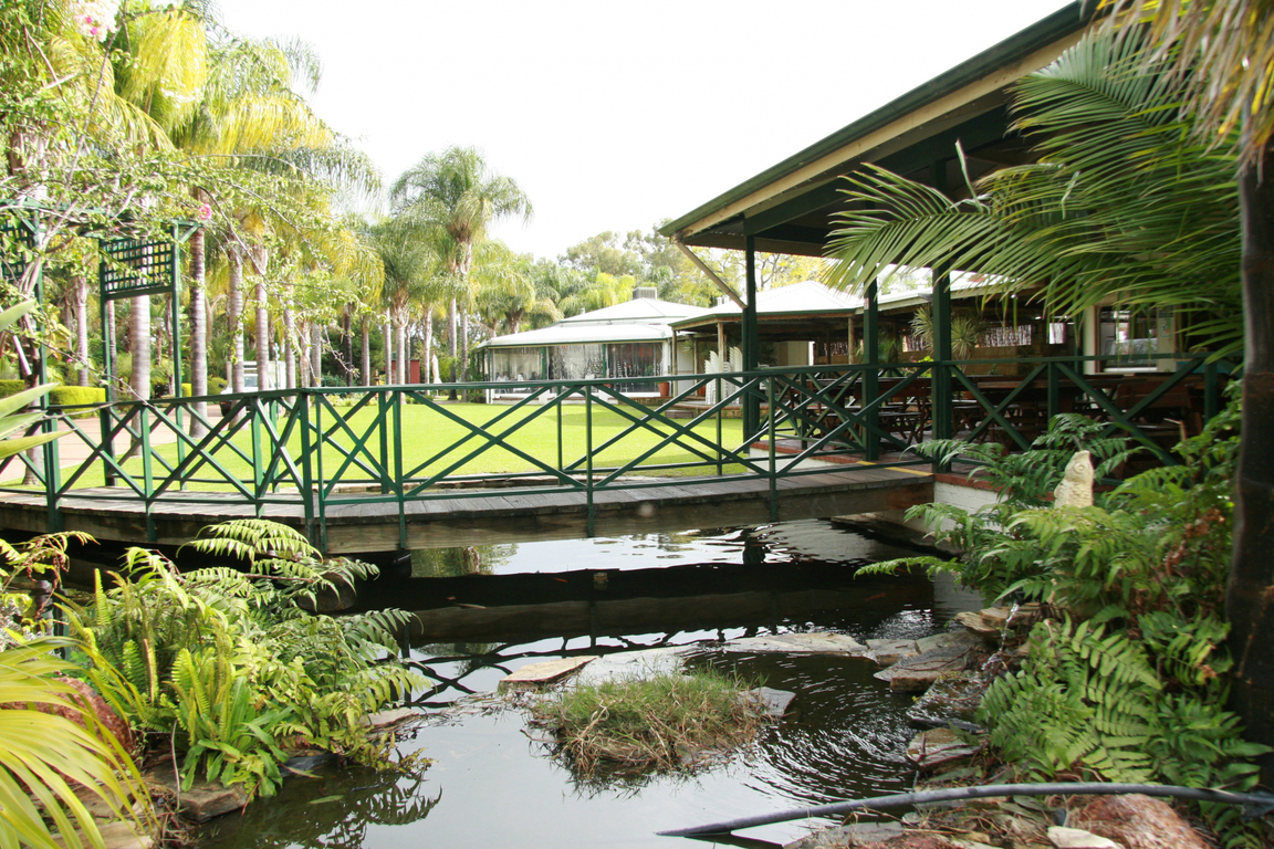 Swan Valley Oasis Restaurant
