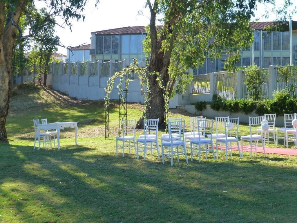 The Swan River Hotel