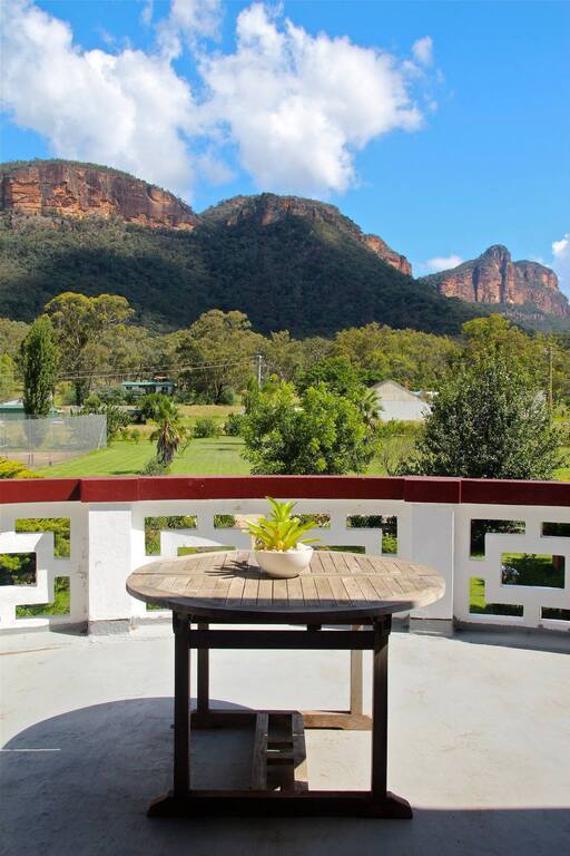 Glen Davis Boutique Hotel