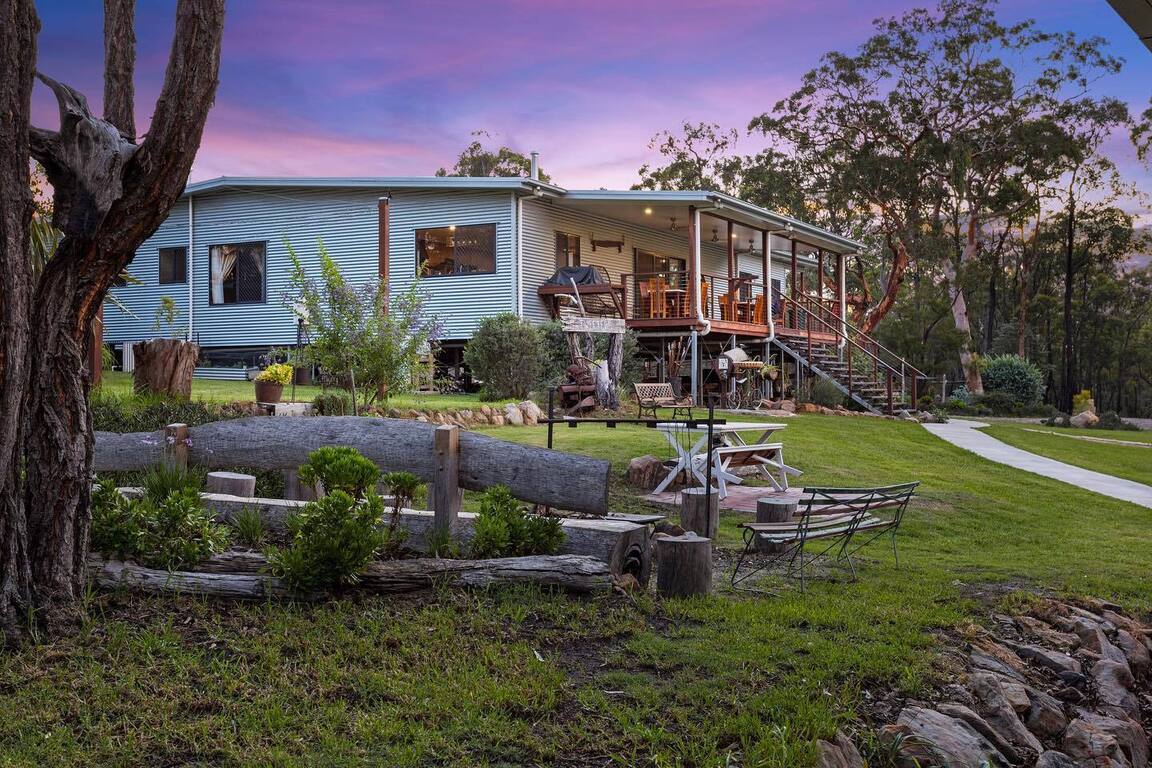 Tweeters Country Getaway