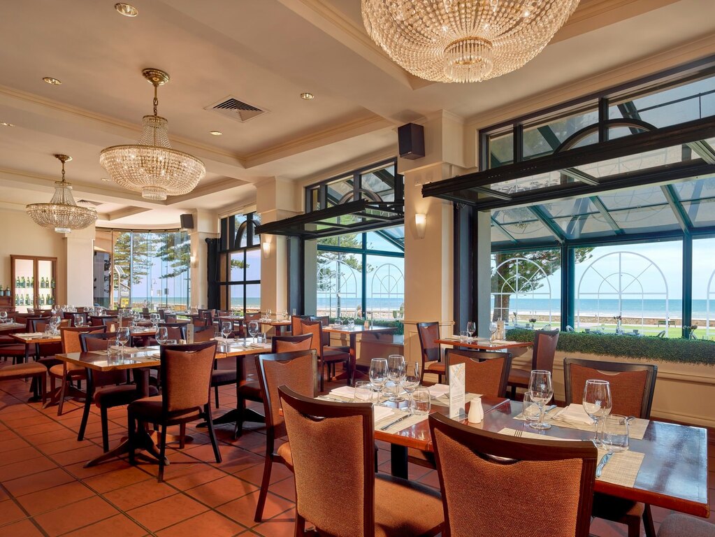 Stamford Grand Adelaide