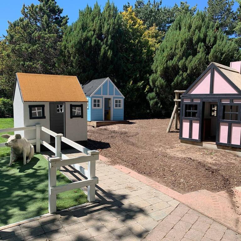 Cockington Green Gardens