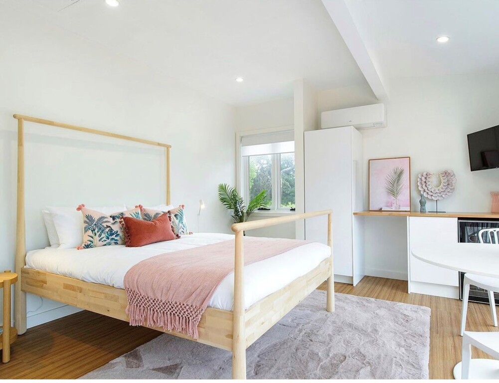 The MED Motel Crescent Head