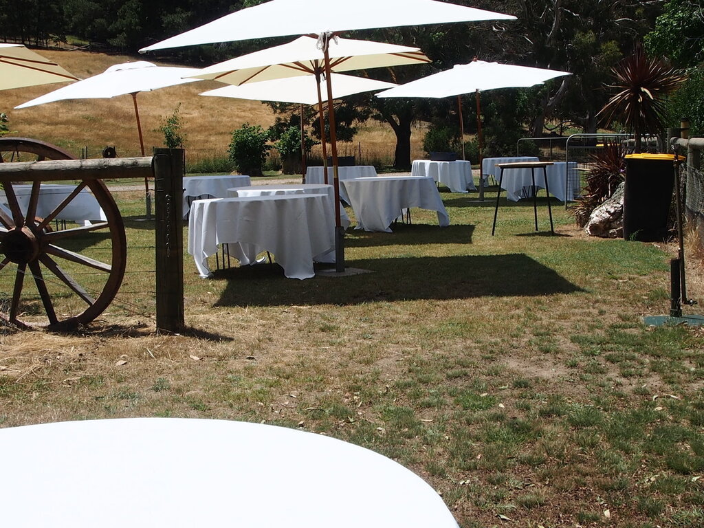 Amongst The Sticks Restaurant Catering