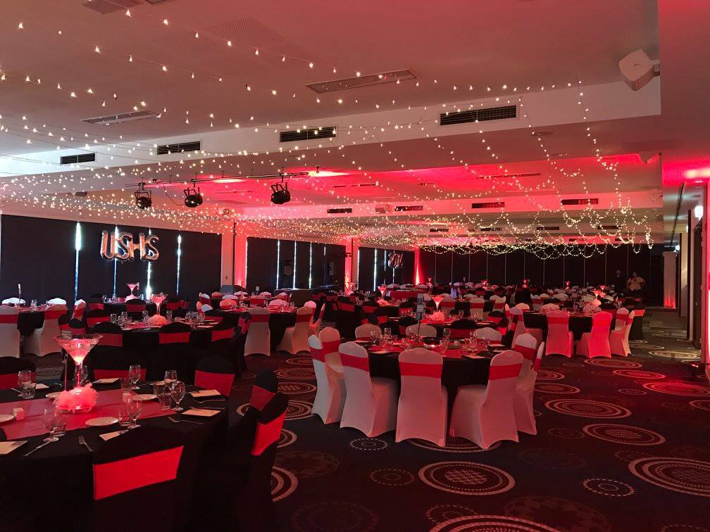 Beach House Hotel Hervey Bay