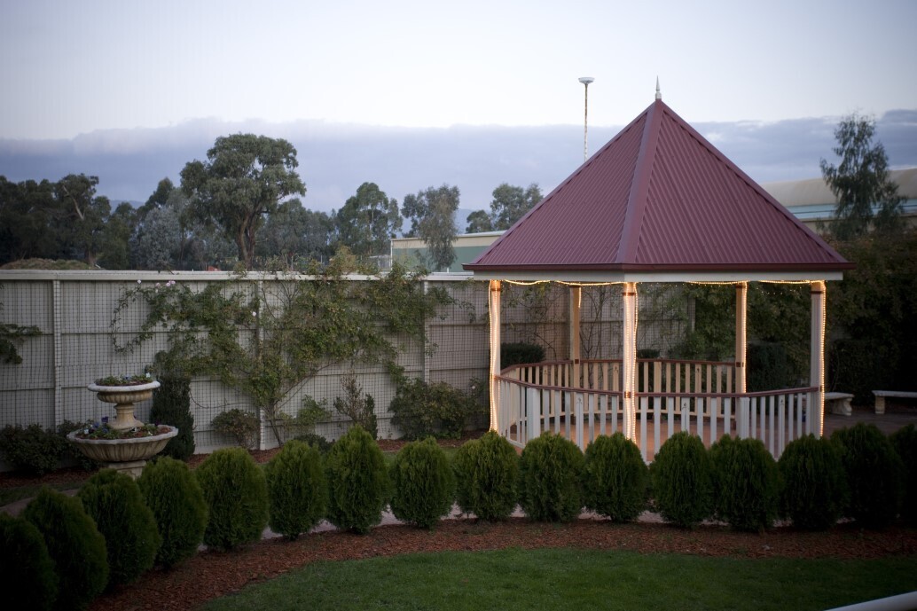 Dorset Gardens Hotel