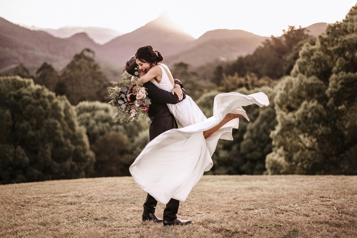 Broken Bird Leg Photography House