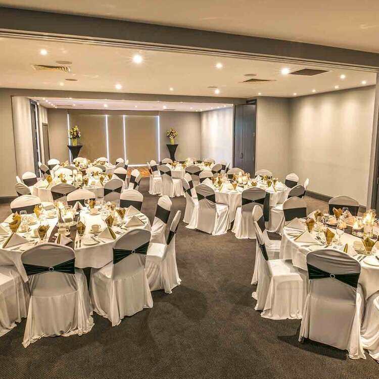 The Manningham Hotel