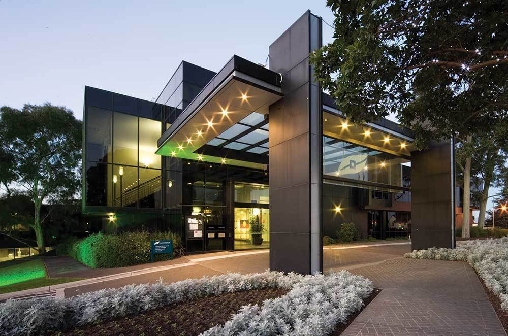 The Manningham Hotel