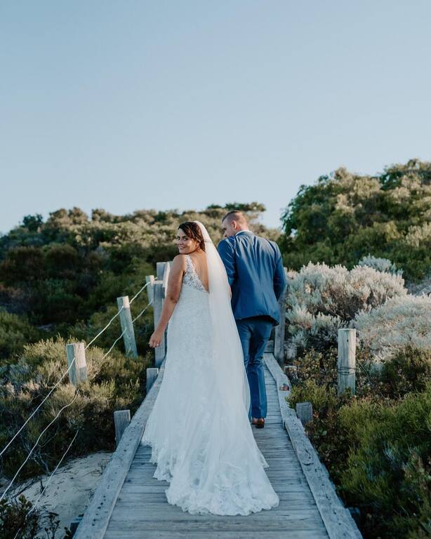 Love Wildly Photography