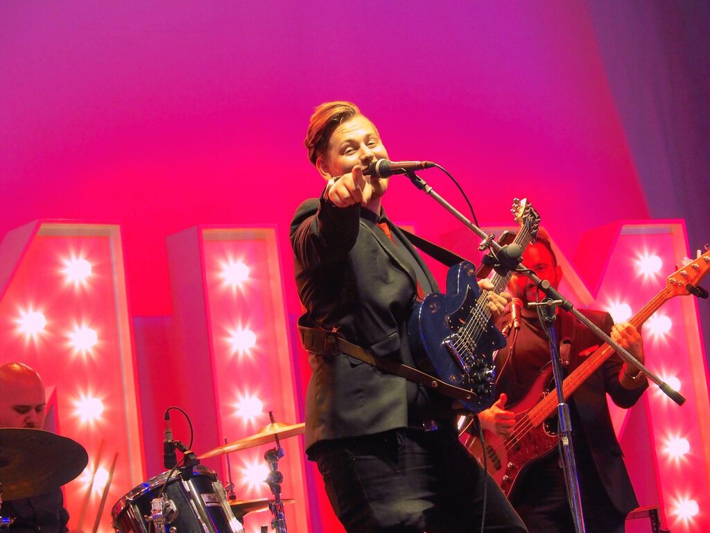 Redtie Entertainment