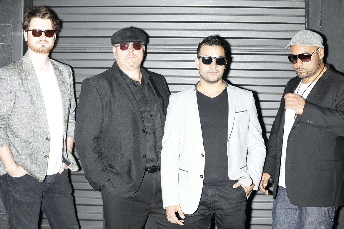 Kris Wason and Flipside Band