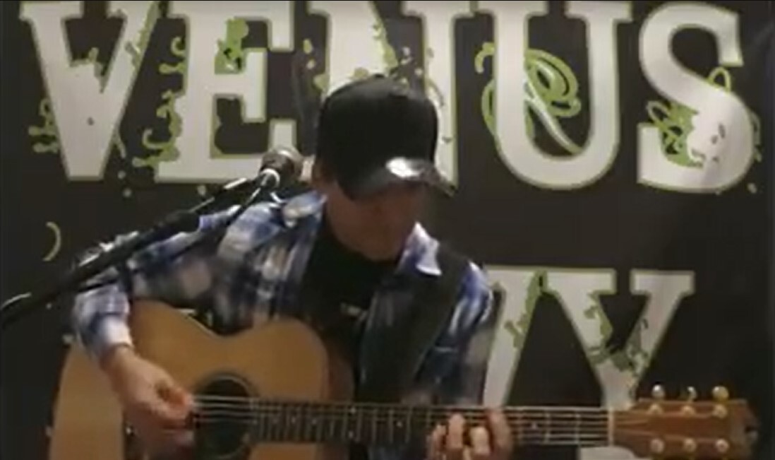 Michael Geeves Acoustic's DJ and Band