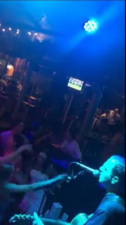 Michael Geeves Acoustic's DJ and Band