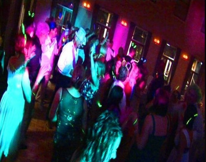 Spectrum Sounds DJs & Photobooth