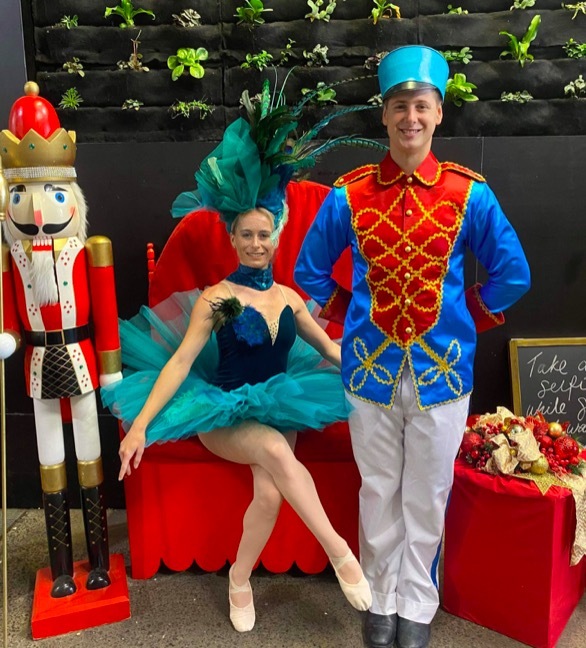 Applause Entertainment