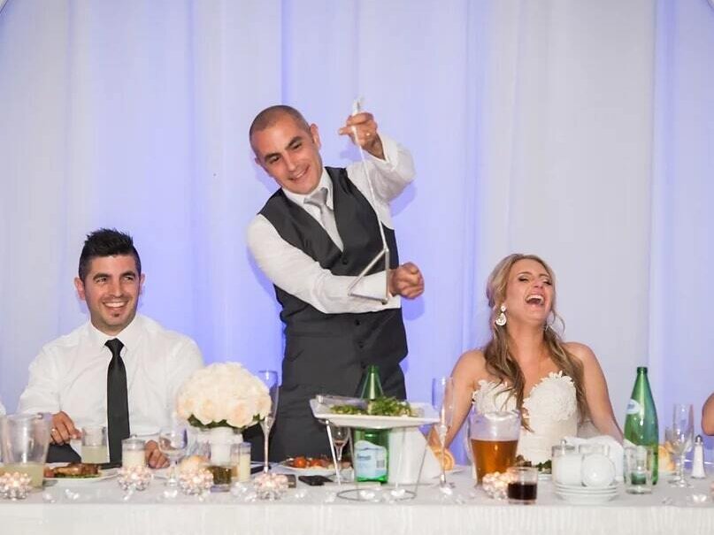 Undercover Entertainers - Singing Waiter