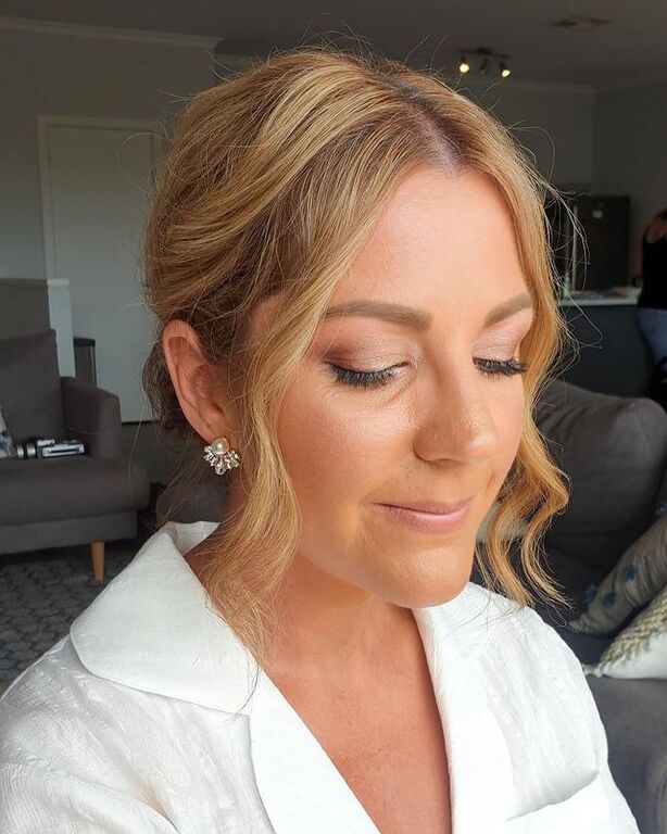 Kate Roxby Make-Up Artist Hair Stylist