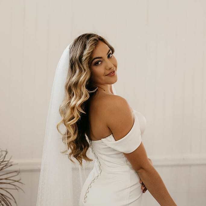 Elizabeth Crossley MUA and Hairstylist