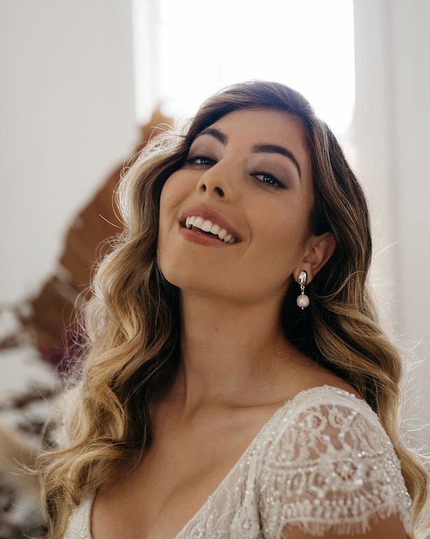 Elizabeth Crossley MUA and Hairstylist