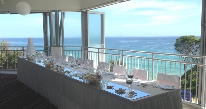 Stradbroke Island Beach Hotel