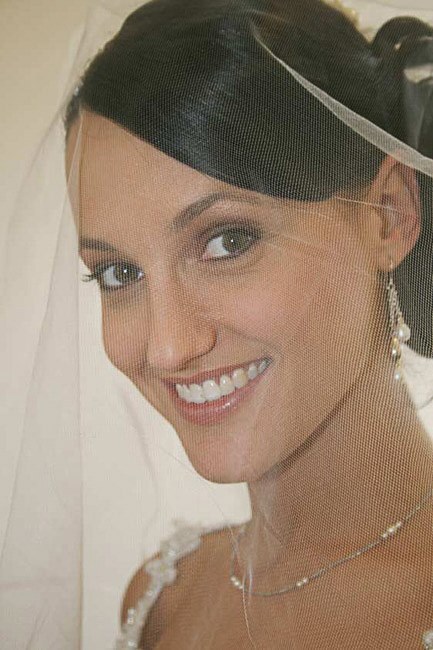 Bellus By Amanda Frost