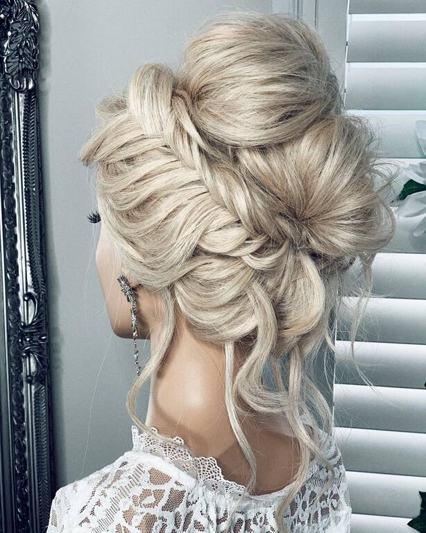 Divine Hair and Beauty