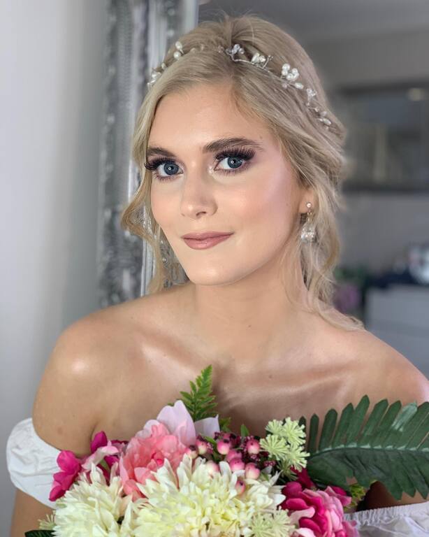 Divine Hair and Beauty