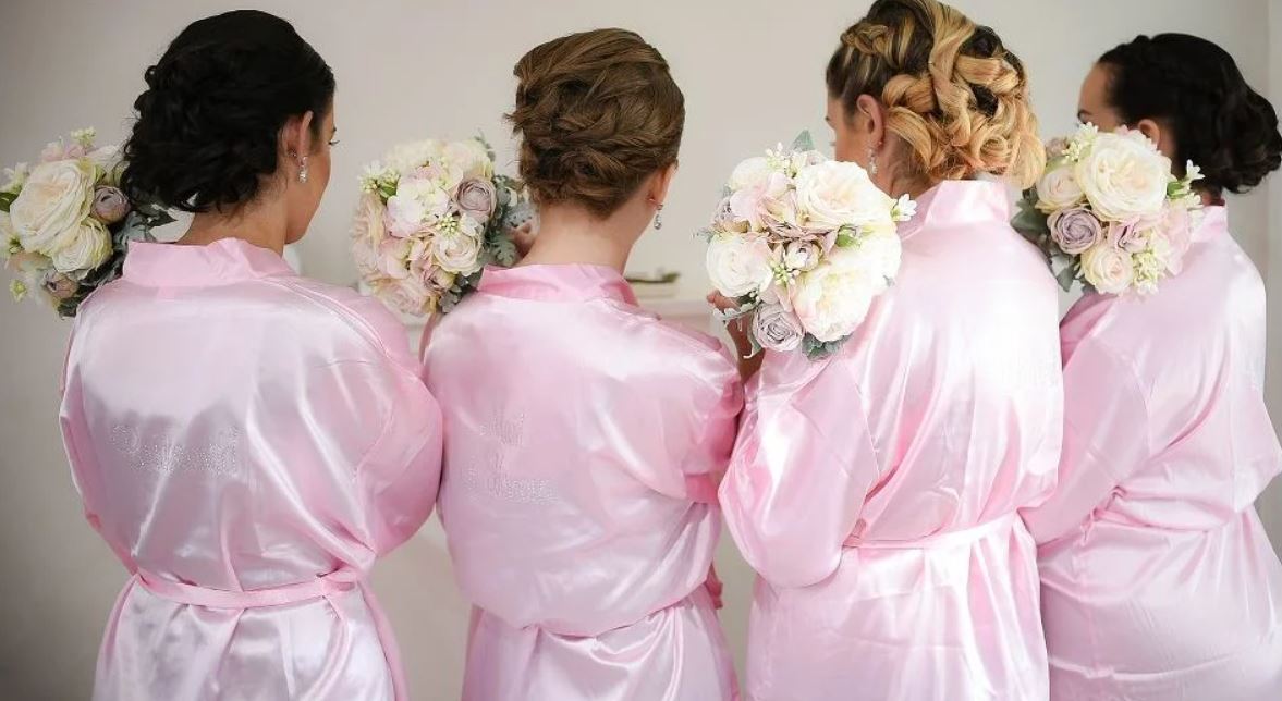 Alexia Makeup Hair Beauty