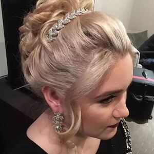 Alexia Makeup Hair Beauty