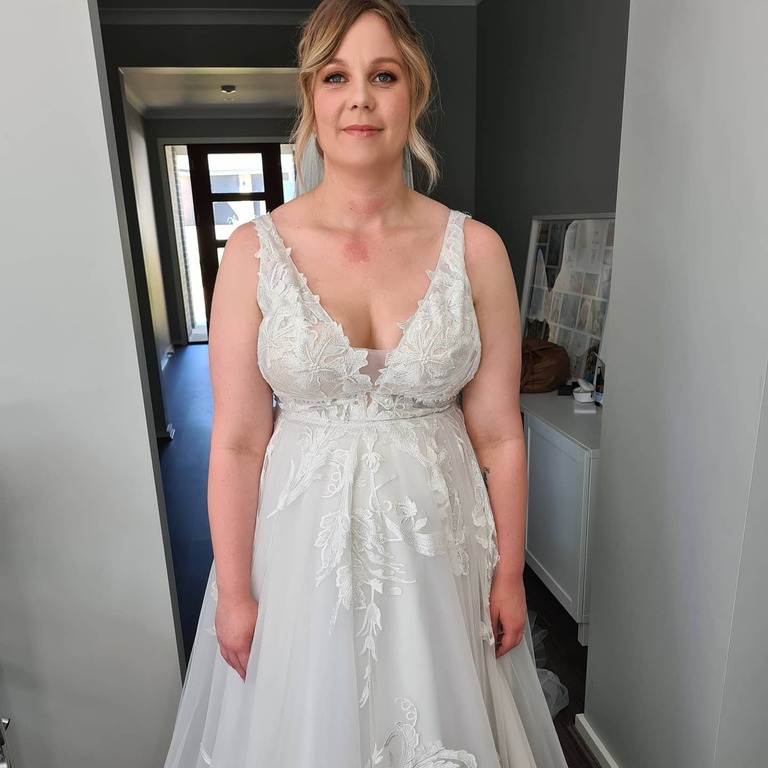 Coloured Lips Makeup Artistry