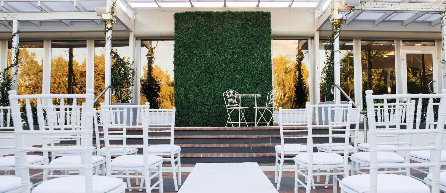 The Glen Hotel and Suites