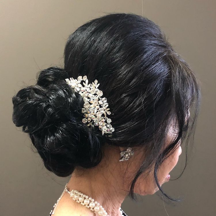 Exquisite Bridal Hair